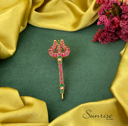 KUNDAN TRISHUL PENDANT SET