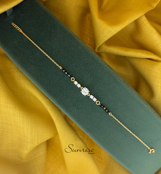 BLACK BEAD  BRACELET