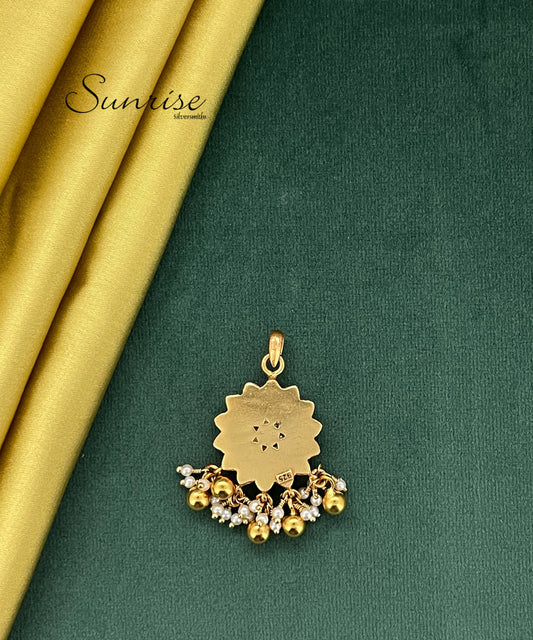 KUNDAN PENDANT