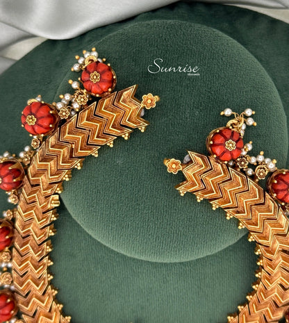 CORAL FUSION NECKLACE