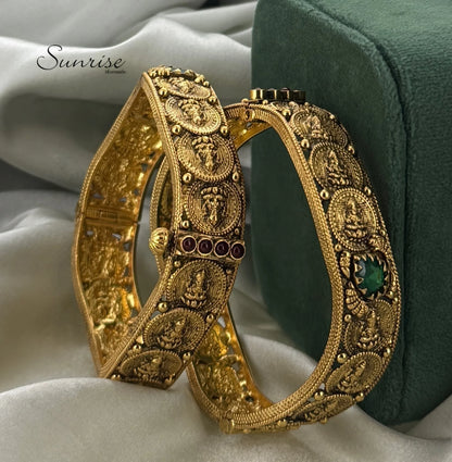 LAKSHMI KASU BANGLES