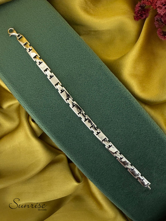 SILVER PLAIN BRACELET