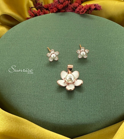 ENAMEL FLORAL PENDANT SET