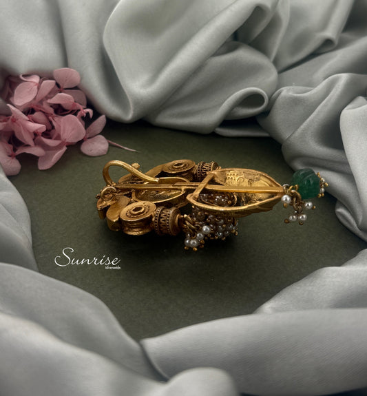 LAKSHMI FUSION PENDANT AND HASLI