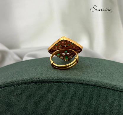 FUSION GREEN STONE FINGER RING