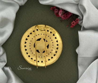 KUNDAN JUDA PIN