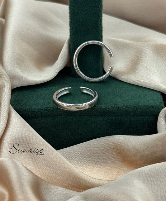 FANCY BAND TOE RINGS