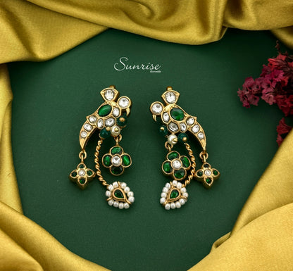 PARROT WHITE AND GREEN BUGADI