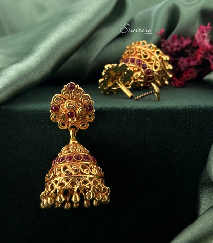 KEMPU GP JHUMKA