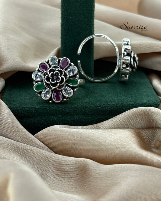 FLORAL TOE RINGS