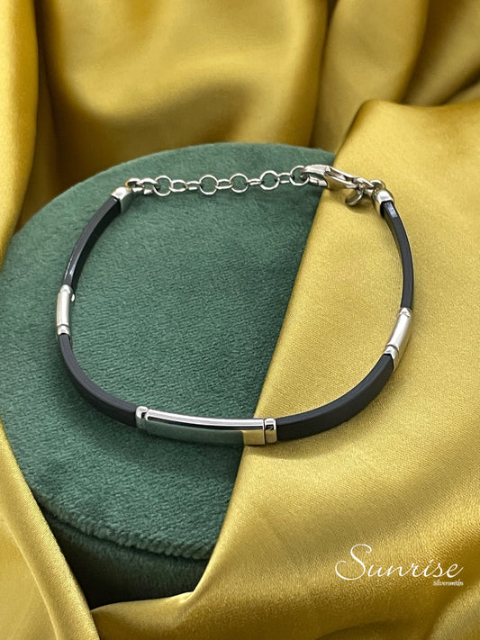 FASHION LEATHER BRACELET